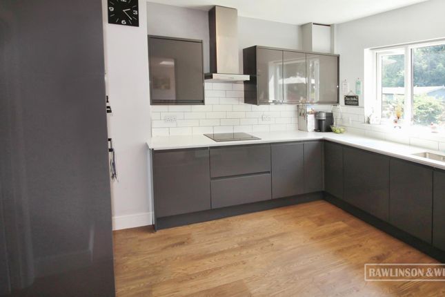 30, Rosemary Avenue, West Molesey photo 2