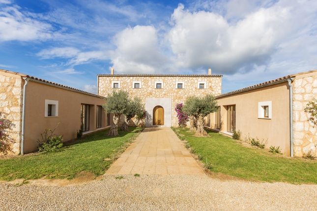 Country house for sale in Spain, Mallorca, Santanyí