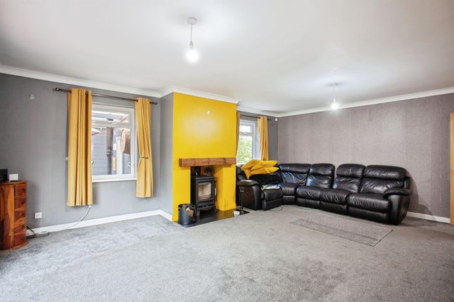 135a, West Bawtry Road, Rotherham photo 2