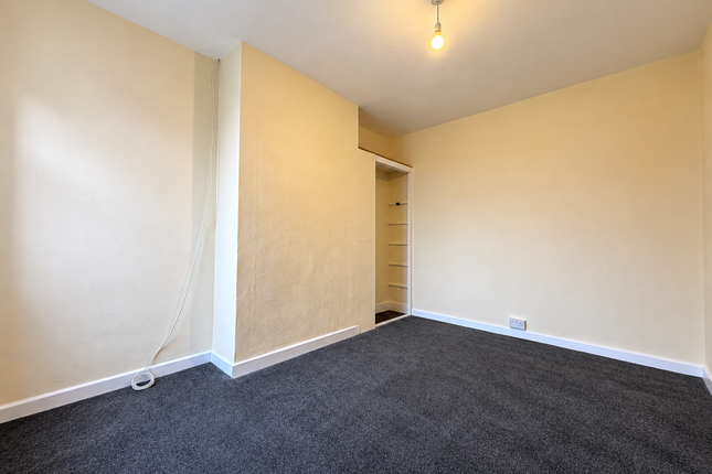 310, Southampton Road, Eastleigh photo 3