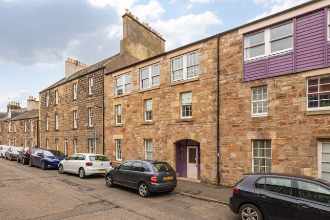 Thumbnail Flat for sale in 27c, Croft Street, Dalkeith