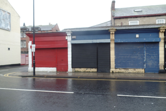 Retail premises to let in Tavistock Buildings, Borough Road