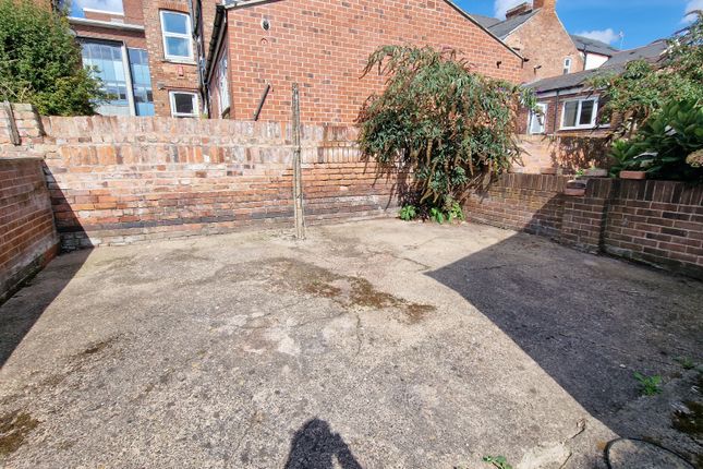 Semi-detached house to rent in Willoughby Avenue, Nottingham
