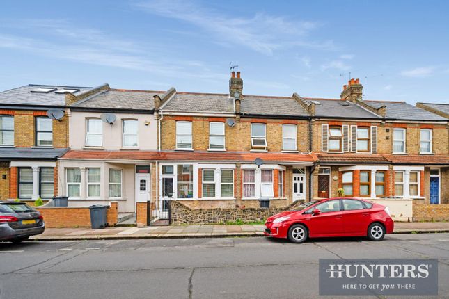Terraced house for sale in Stanley Road, Hounslow