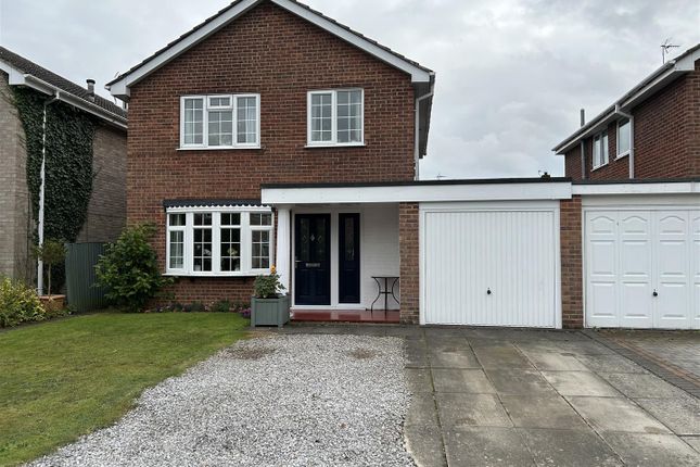 Link-detached house for sale in Loftsome Way, Howden, Goole