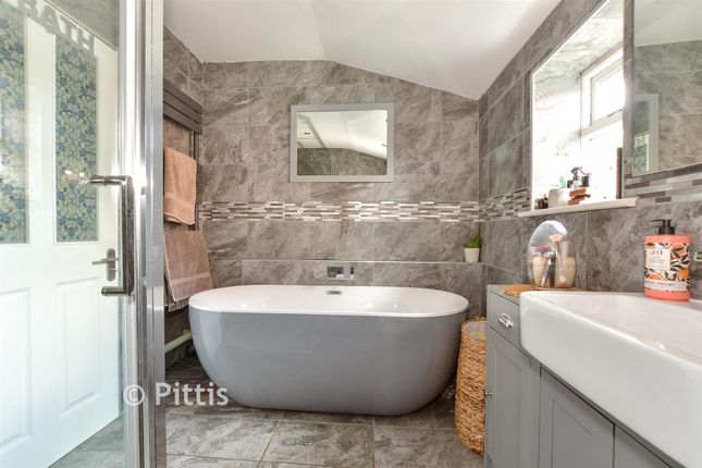 1, Whitepit Lane, Newport photo 4