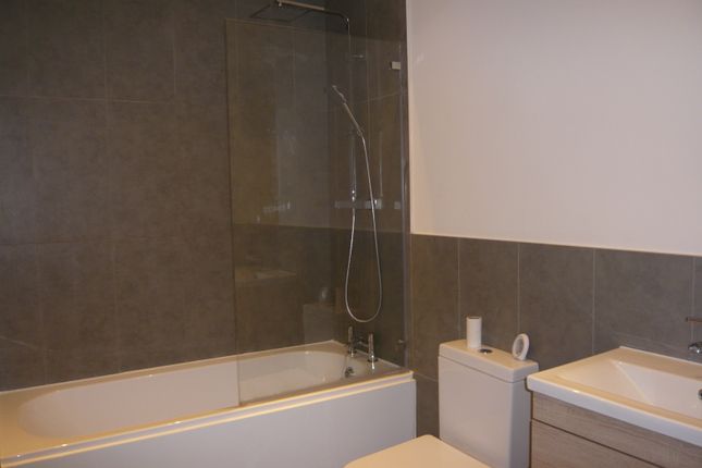 Cleveland Chambers, Apartment 6, Doncaster photo 5