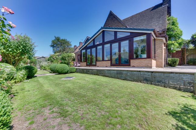135 Congleton Road, Staffordshire photo 4