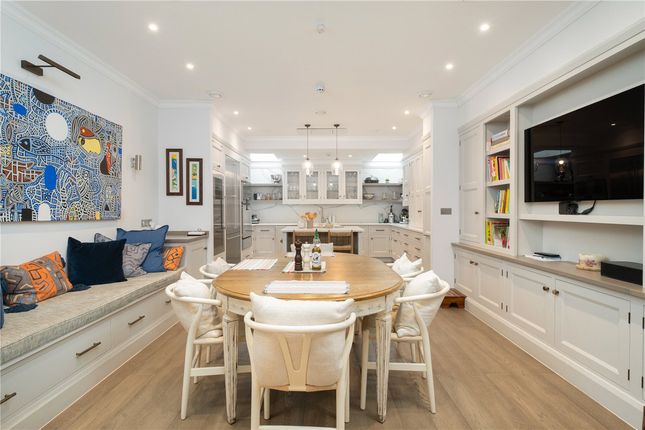 15, Marlborough Street, London photo 2