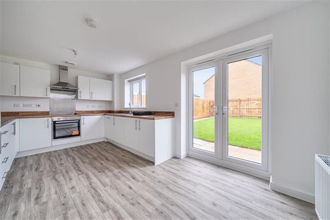 35, Dovecote Avenue, Goldthorpe, Rotherham photo 4