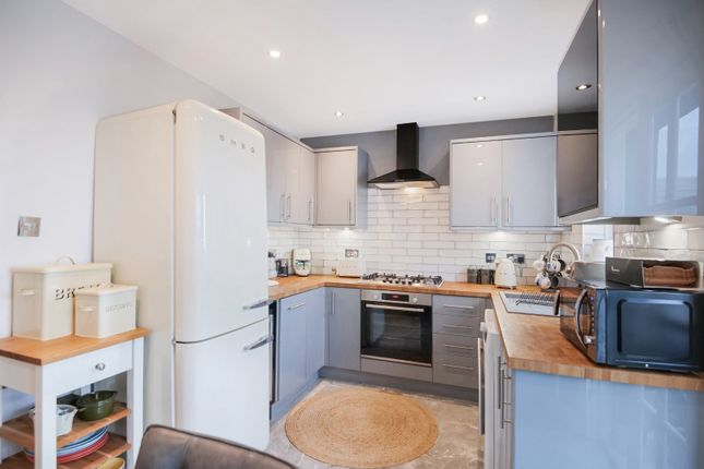 18, Alloway Drive, Renfrewshire photo 3