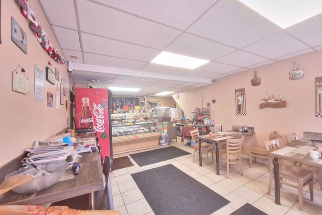 Restaurant/cafe to let in London Road, Romford