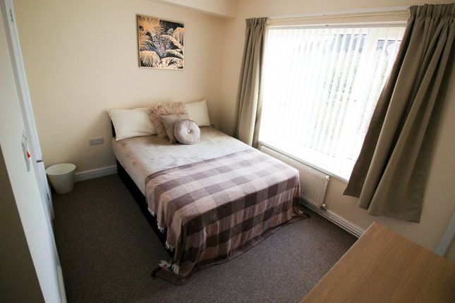 Room to rent in Southfield Road, Doncaster