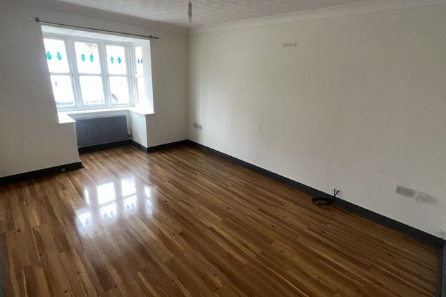 9, Dove Close, Gainsborough photo 2