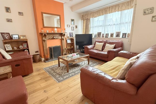 90, Woodland Road, Birmingham photo 2