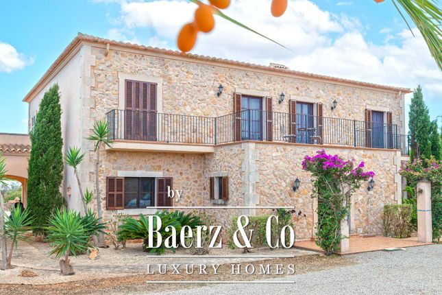 Villa for sale in 07650 Santanyí, Balearic Islands, Spain