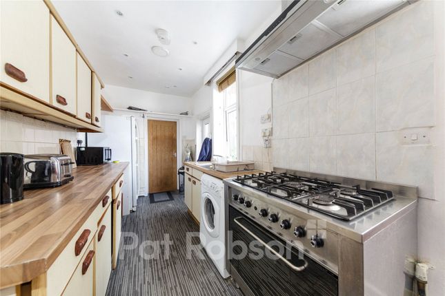 35, Belle Grove West, Newcastle Upon Tyne photo 2