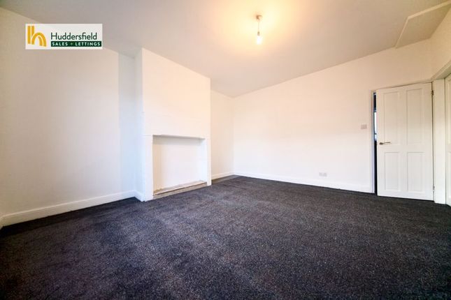 Thumbnail Terraced house to rent in North Street, Paddock, Huddersfield