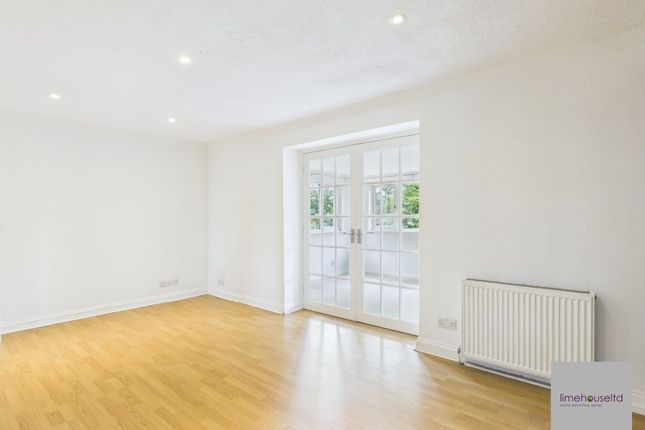 15 Millstone Park, Biggar photo 4