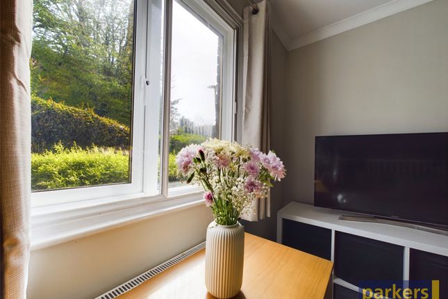 Flat for sale in Deansgate Road, Reading, Berkshire