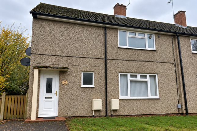 1-bed flat on Upper Stoneyfield, Essex, £1,200/mo