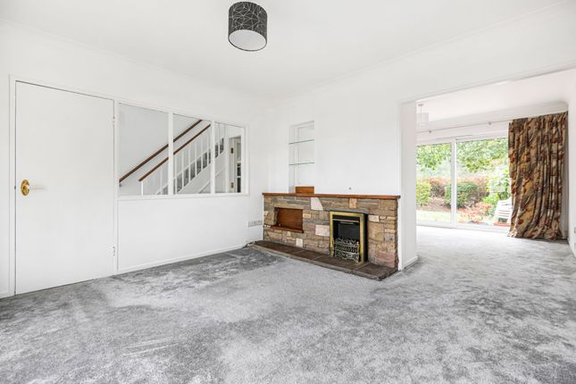 67 Tiverton Road, Potters Bar photo 4
