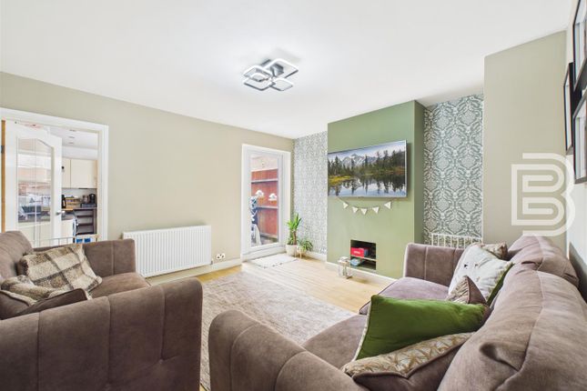 56, Jubilee Street, Rugby photo 4