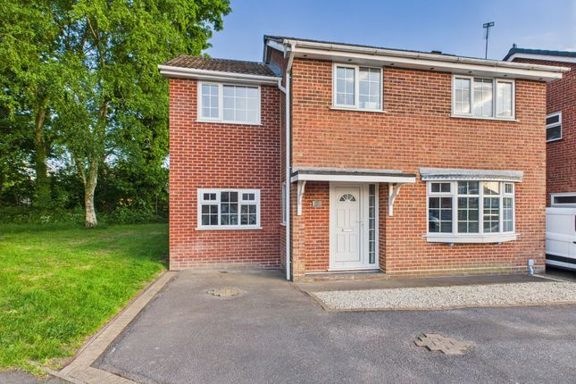 27 Ladybank Road, Derby photo 3