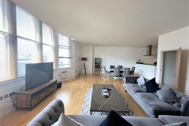 Flat for sale in Water Street, Liverpool L3