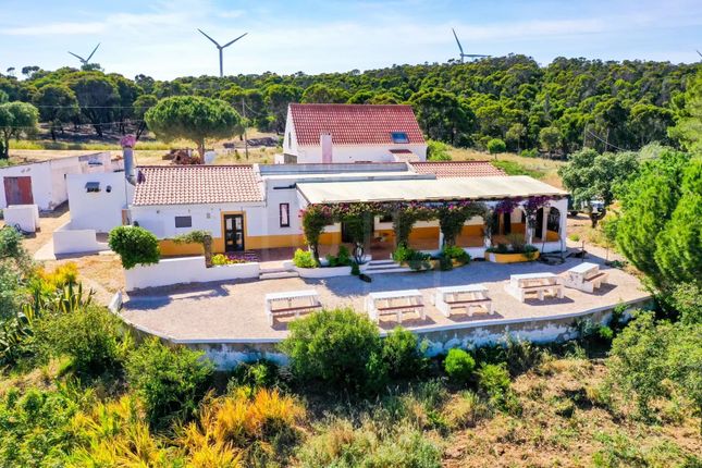 Villa for sale in Lagos, Barão De São João, Portugal