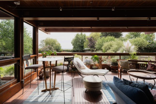 306733 - Blue Gates, Cambridge-38.Jpg