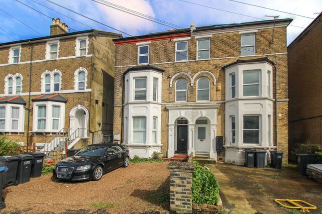 Thumbnail Flat for sale in Elgin Road, Addiscombe, Croydon