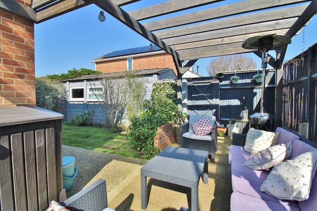 2a, Carisbrooke Avenue, Fareham photo 4
