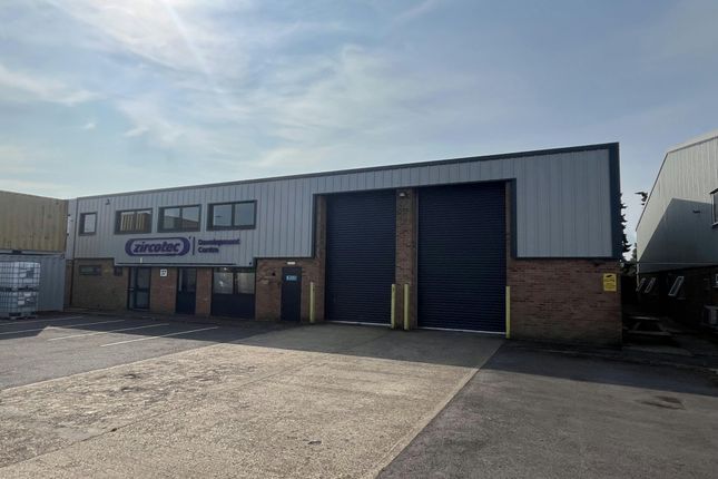 Thumbnail Industrial to let in 37 Nuffield Way, Abingdon
