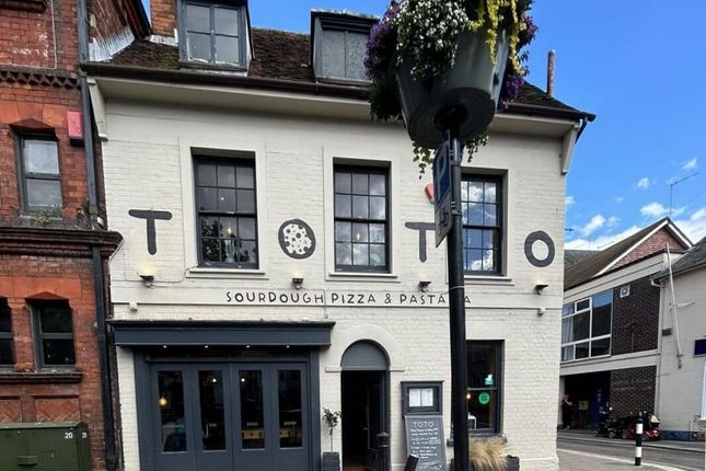 Thumbnail Restaurant/cafe to let in St Thomas Square, Newport, Isle Of Wight