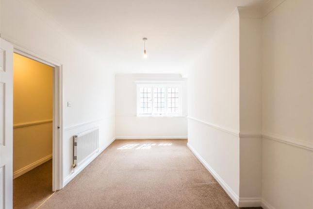 Flat 5, 5-7, Gervis Place, Bournemouth photo 4
