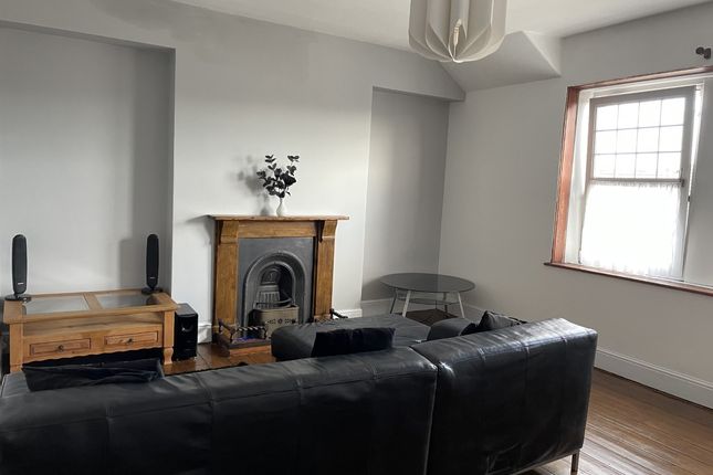 Room to rent in King Edwards Road, Swansea