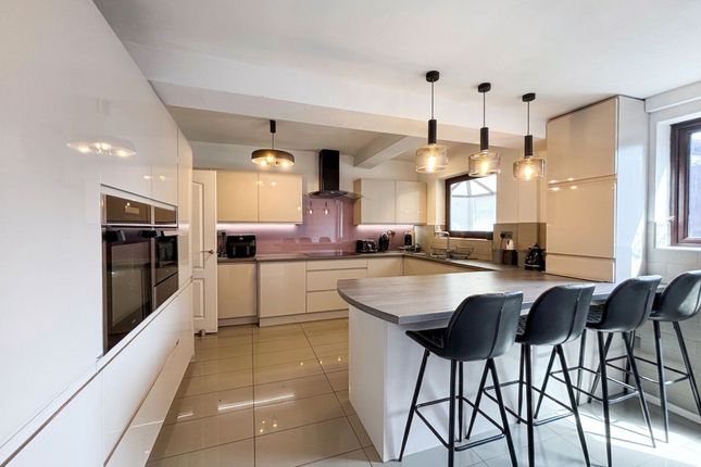 51 Farm Lane, Manchester photo 3