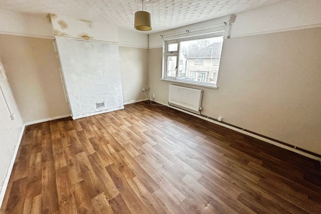 25a Ffordd-y-Goedwig, Bridgend photo 3