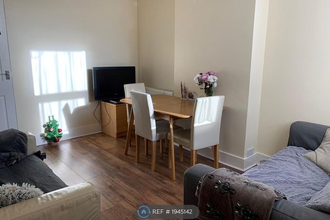 End terrace house to rent in Greenstead Road, Colchester CO1