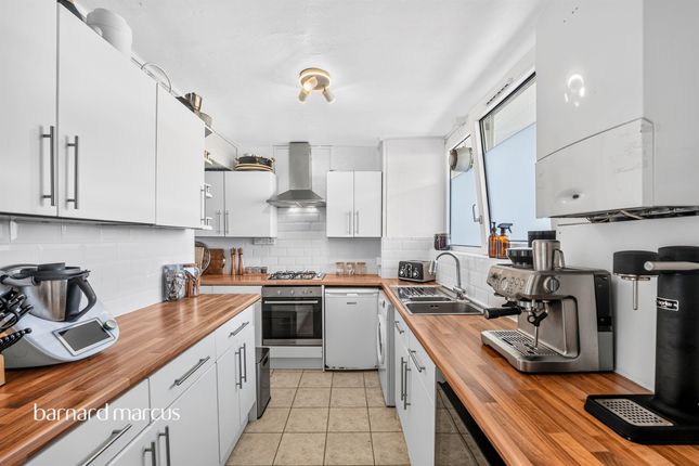47, Sherfield Gardens, London photo 4