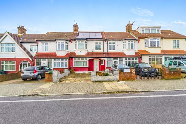 Terraced house for sale in Leithcote Gardens, London