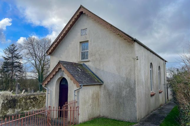 Thumbnail Town house for sale in Chapel Road, Crundale, Haverfordwest