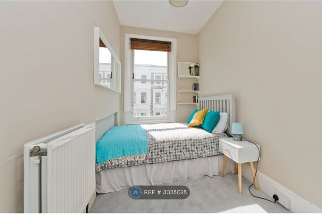 Flat, Charleville Road West Kensington, London photo 5