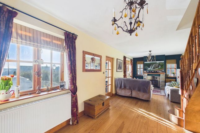 Windsor Cottage, Hall Lane, Glaisdale photo 3