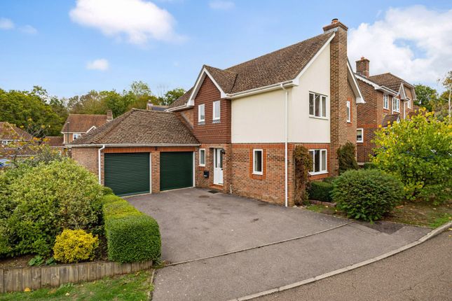 4-bed detached on Foxholes, Horsham, £575,000