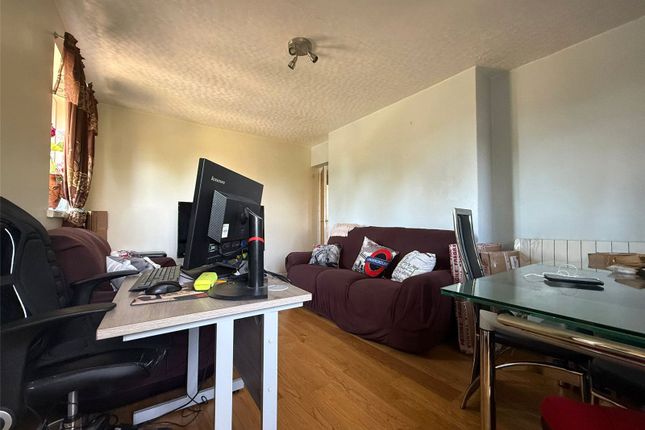 120, Bracondale Road, Abbey Wood photo 4