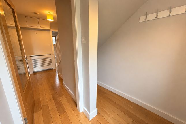 8, Glenmallie Road, Fort William photo 3
