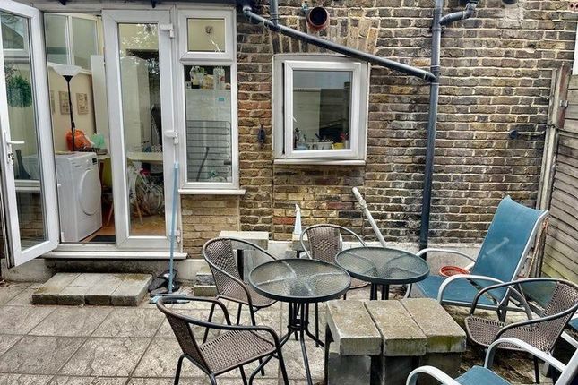 Farmdale Road, London photo 5