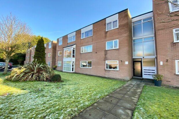 Thumbnail Flat to rent in Meadow Court, Preston